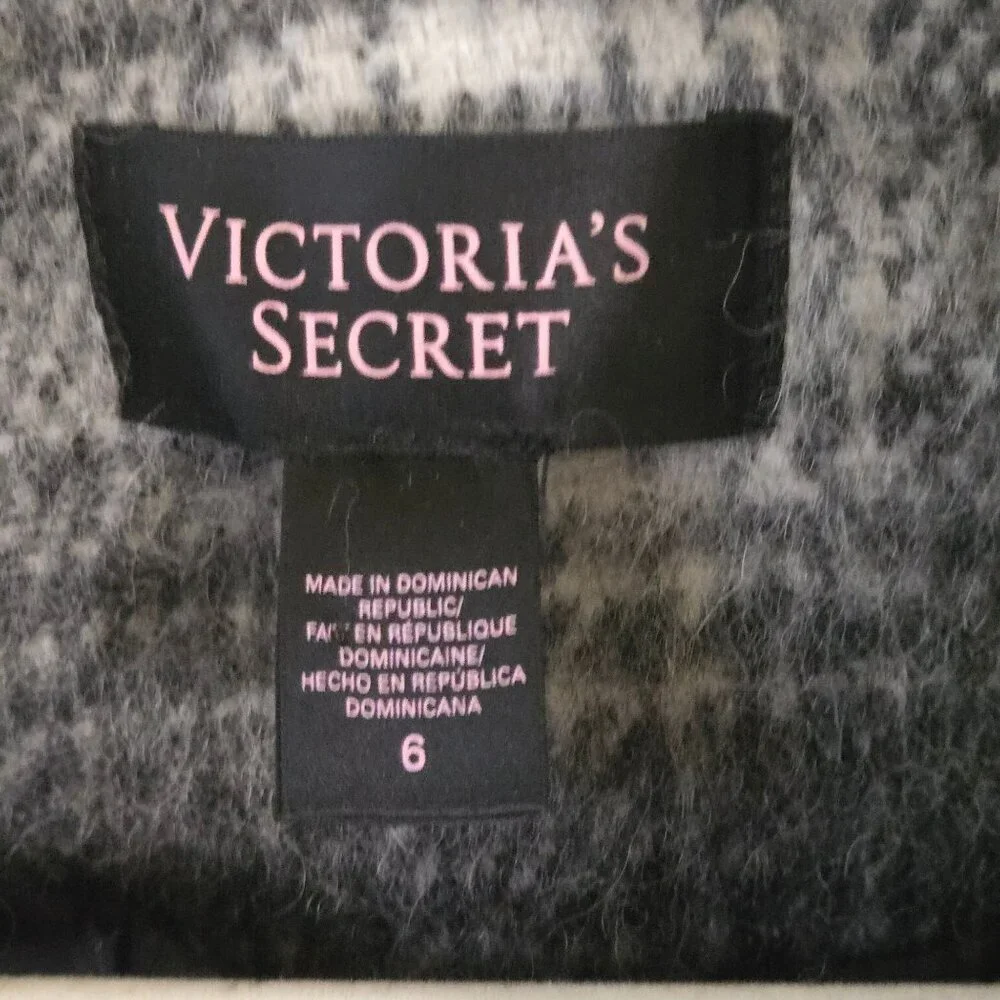 Victoria's Secret Gray Ombre Plaid Wool Blend Peacoat Pockets Warm Size 6
